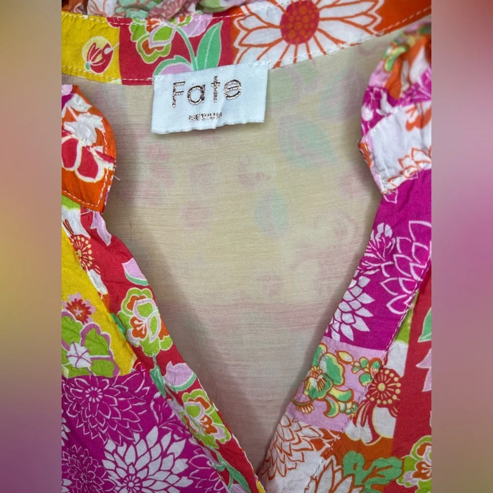Fate Colorful Floral Blouse size medium - Picture 3 of 16